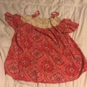 Cropped off the shoulder t shirt.